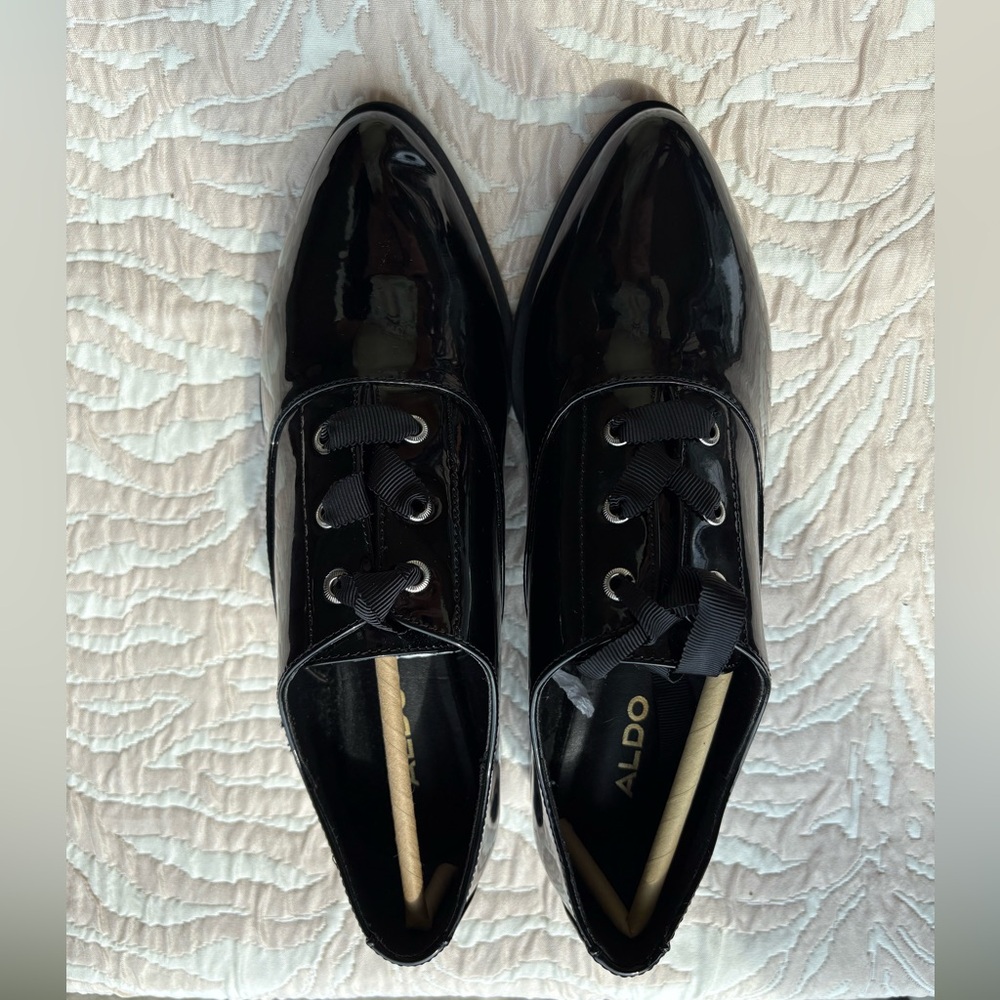 Aldo Glossy Black Lace-Up Shoes